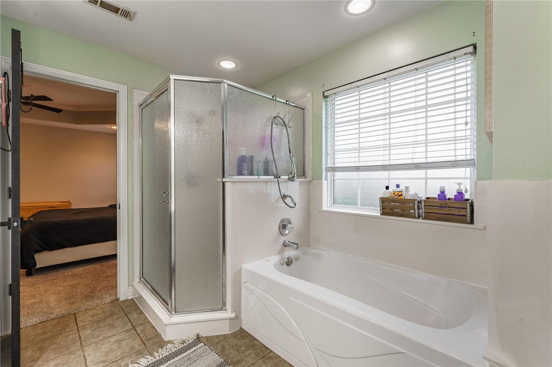 Champions Estates Rogers - Residential Lease