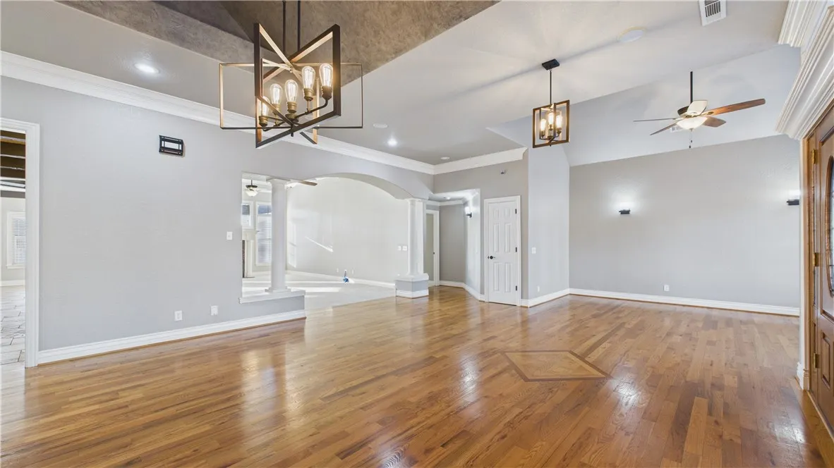 Rogers, Arkansas 72745, United States, 4 Bedrooms Bedrooms, ,3 BathroomsBathrooms,Residential,Active,254801