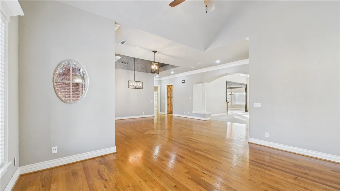 Rogers, Arkansas 72745, United States, 4 Bedrooms Bedrooms, ,3 BathroomsBathrooms,Residential,Active,254801