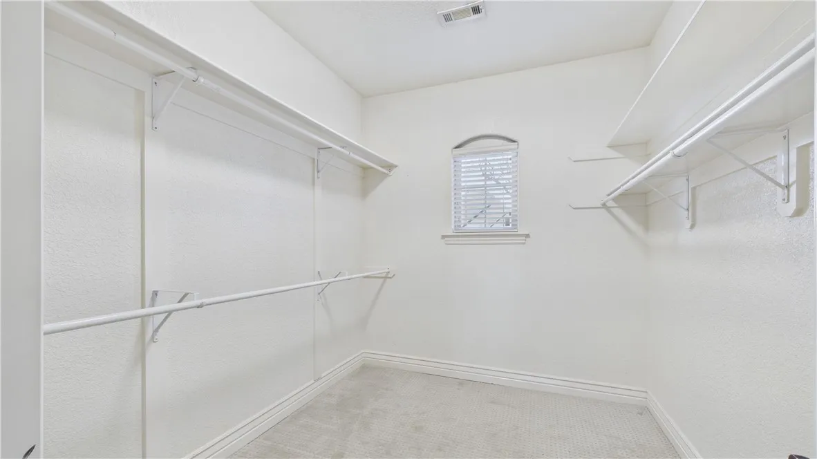 Rogers, Arkansas 72745, United States, 4 Bedrooms Bedrooms, ,3 BathroomsBathrooms,Residential,Active,254801