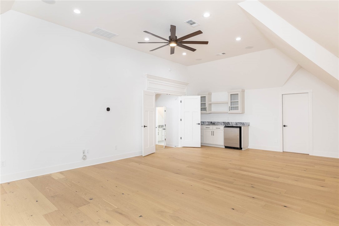 Barrington Heights Sub - Residential