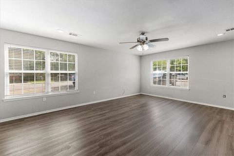 Photo of 1446 W Netherland Way 3 #3, Fayetteville, AR 72701 (MLS # 1342791)