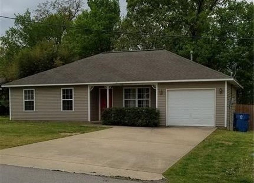 Lease $1200.00 per month Security Deposit $1200.00. Charming 3 bedroom 2 bath home. Wood flooring in living room, no carpet, all flooring home. Great eat in kitchen area, wood privacy fenced back yard with a covered deck. This one will go fast! All Occupants 18 and over $35.00 credit/criminal history fee. Pets negotiable with $300.00 Pet deposit and $50.00 per month pet rent. Agent owned, under Property Management