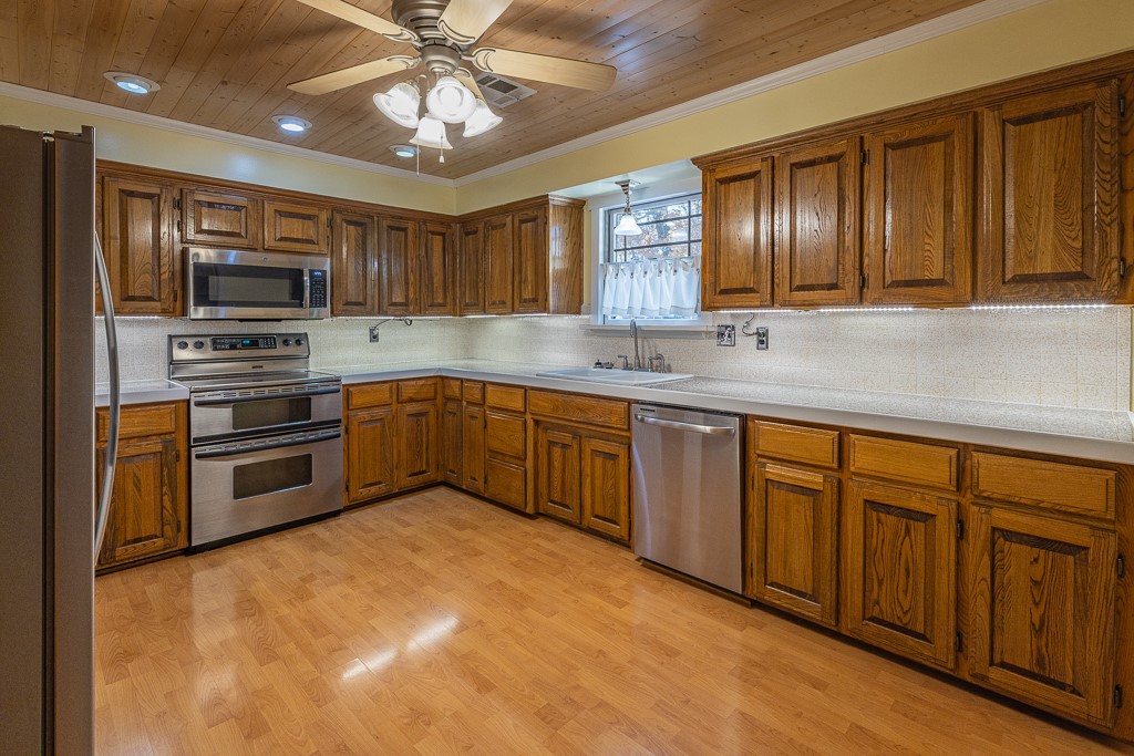 Riverside Estates - Residential