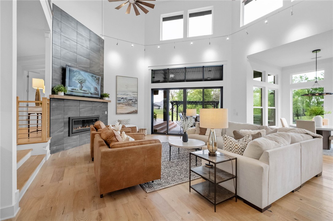 Scissortail Sub Ph 1 Cave Springs - Residential