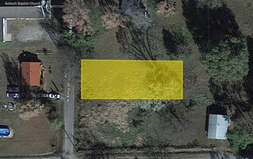 This .17 (+/-) acre lot in Dermott of Chicot County is ready for your new home. It is located in Southeast Arkansas, just west of the Mississippi River and local area amenities. Seller to provide Limited Warranty Deed only. Mobile or tiny homes are not allowed.