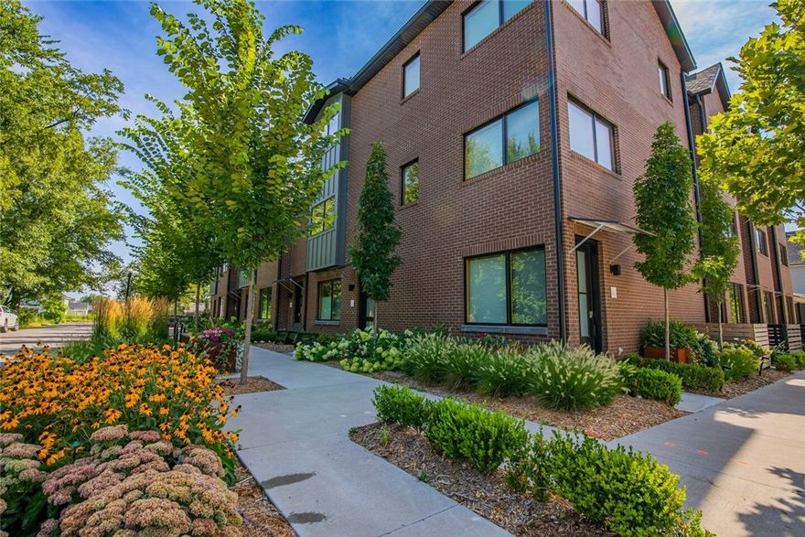 A legacy project to own in Downtown Bentonville. The AJ Project features 9 newly constructed row homes located two blocks from the Momentary Museum and directly across the street from Thaden School. The Bentonville Square, Walmart’s new Home Office, and the new STEM-based university campus at the former Walmart headquarters are all within five minutes of the property. With only a handful of vacant lots remaining downtown—many trading near $80 per square foot—and increasing sewer capacity constraints, this is a rare opportunity to own new construction without the complexity of development in one of the most desirable locations in the country. The row houses are offered fully furnished and convey with the sale, providing a true turnkey ownership opportunity.