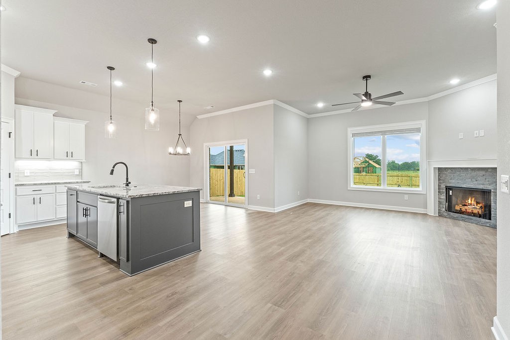 Yorktown Sub Ph 2 Pea Ridge - Residential Lease