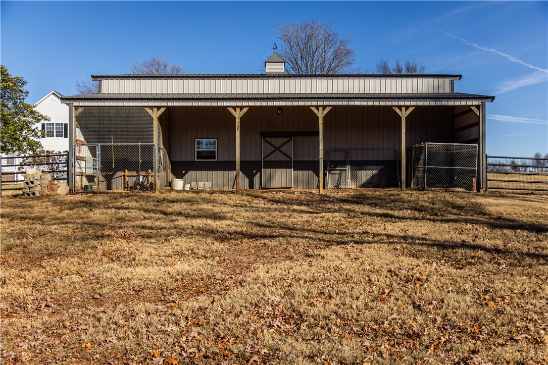 20-18-33-RURAL - Residential