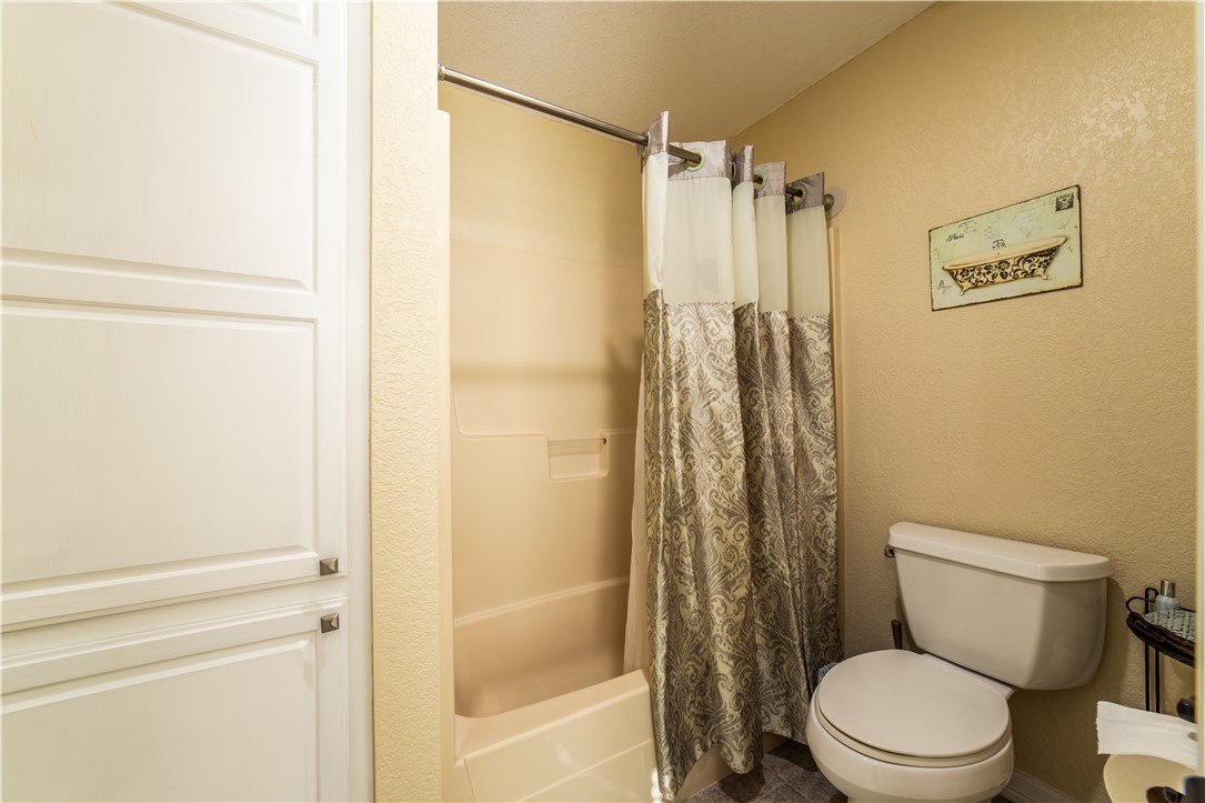 20-18-33-RURAL - Residential