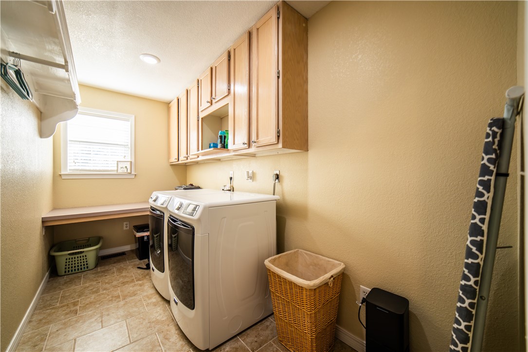 20-18-33-RURAL - Residential