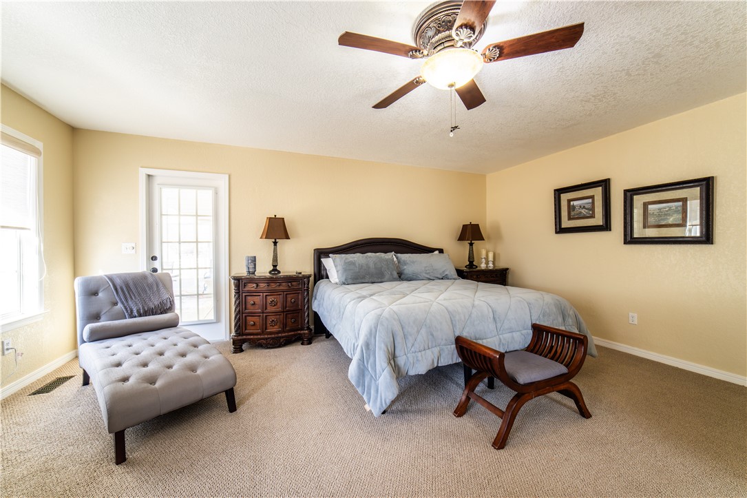 20-18-33-RURAL - Residential