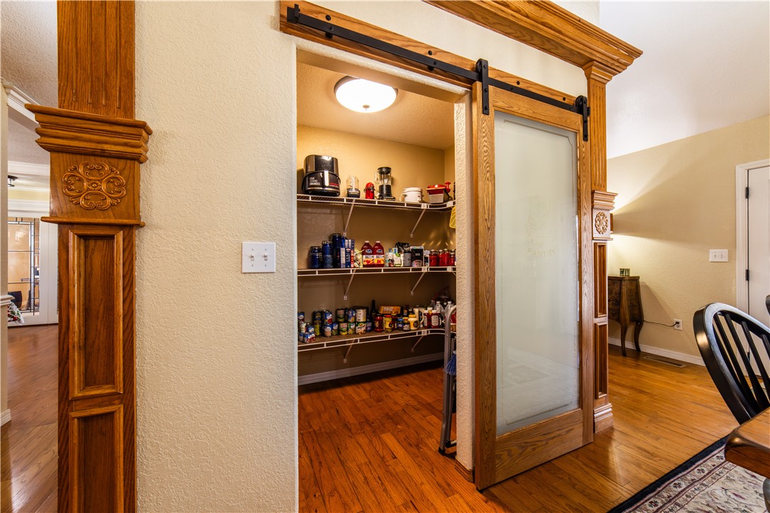 20-18-33-RURAL - Residential