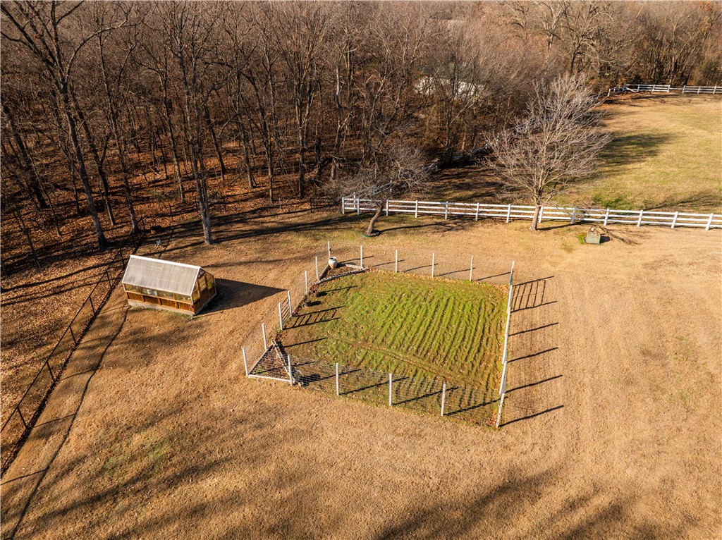 20-18-33-RURAL - Residential