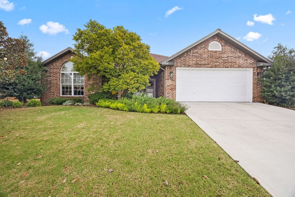 Champions Estates Rogers - Residential