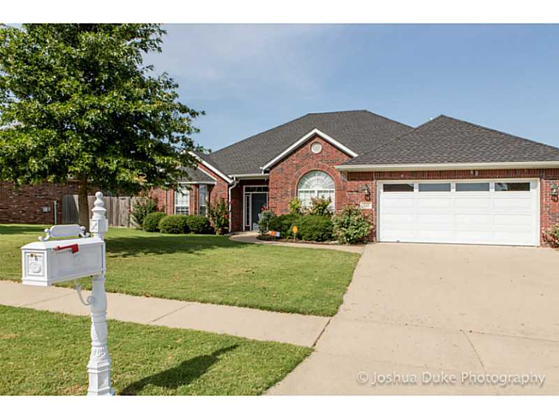 DON'T LET THIS ONE GET AWAY!! Below market, all brick, spacious and bright, 4 br/3 ba, MUST SEE to appreciate all this home offers. Includes security system, washer, dryer, and brand new stainless range. Clean clean clean and move-in ready.,It's lovely and peaceful in Legacy Pointe, but so convenient to shopping, restaurants, and I-49. YOU WILL LOVE THIS HOME!