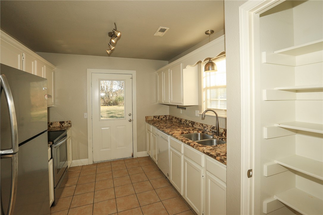 Kristyl Heights - Residential Lease