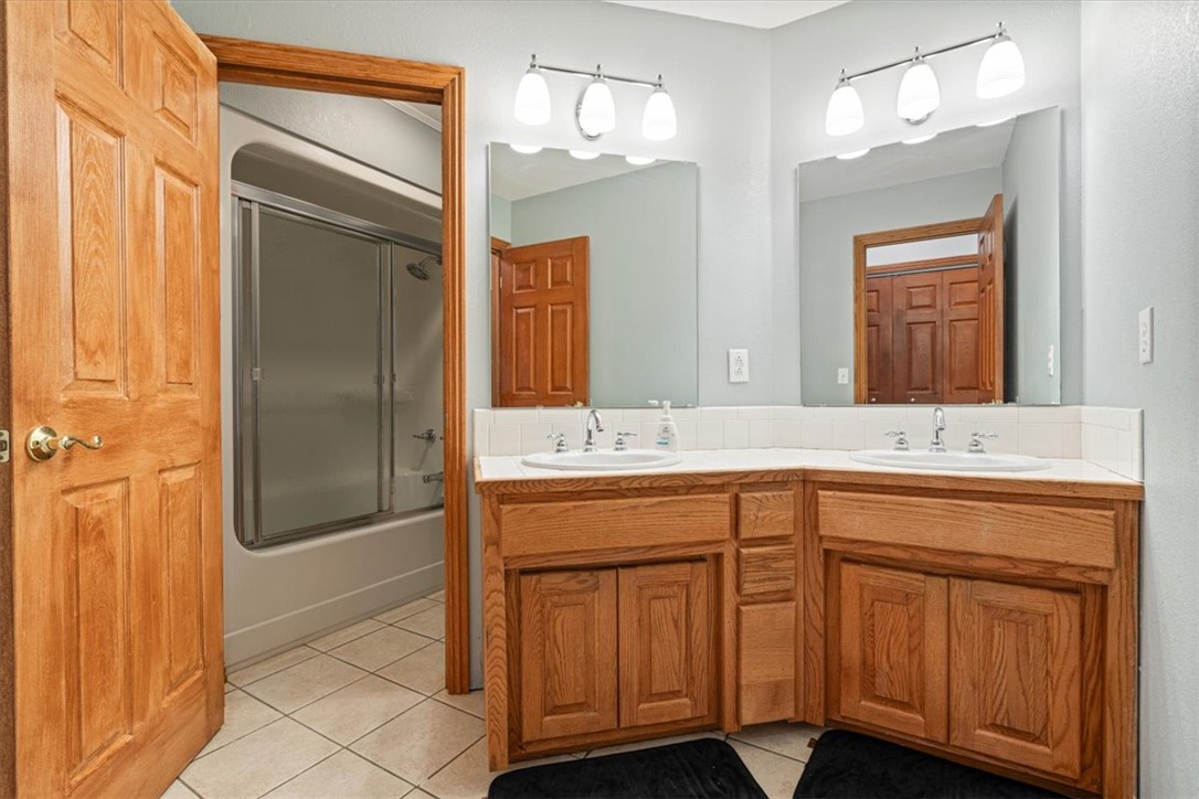 21-19-29-RURAL - Residential