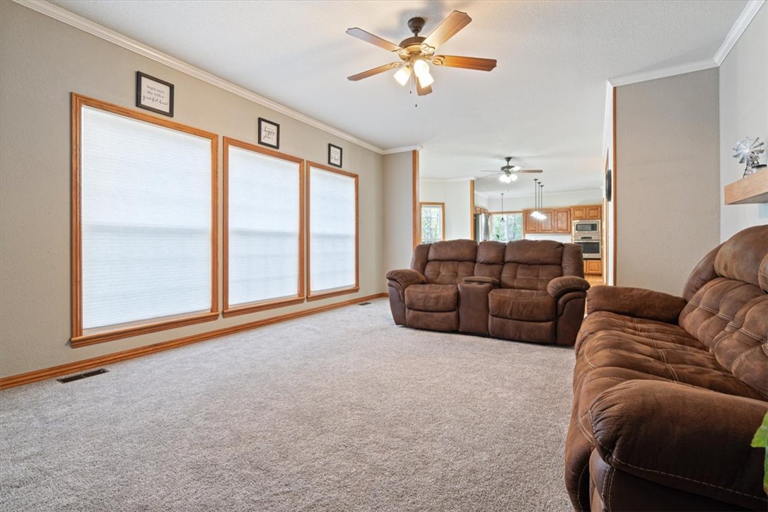 21-19-29-RURAL - Residential