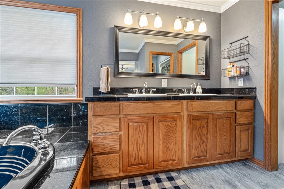 21-19-29-RURAL - Residential