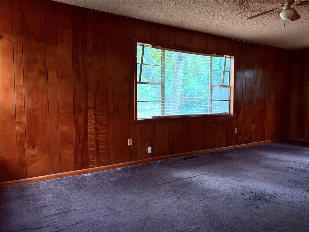 19-16-29 - Residential