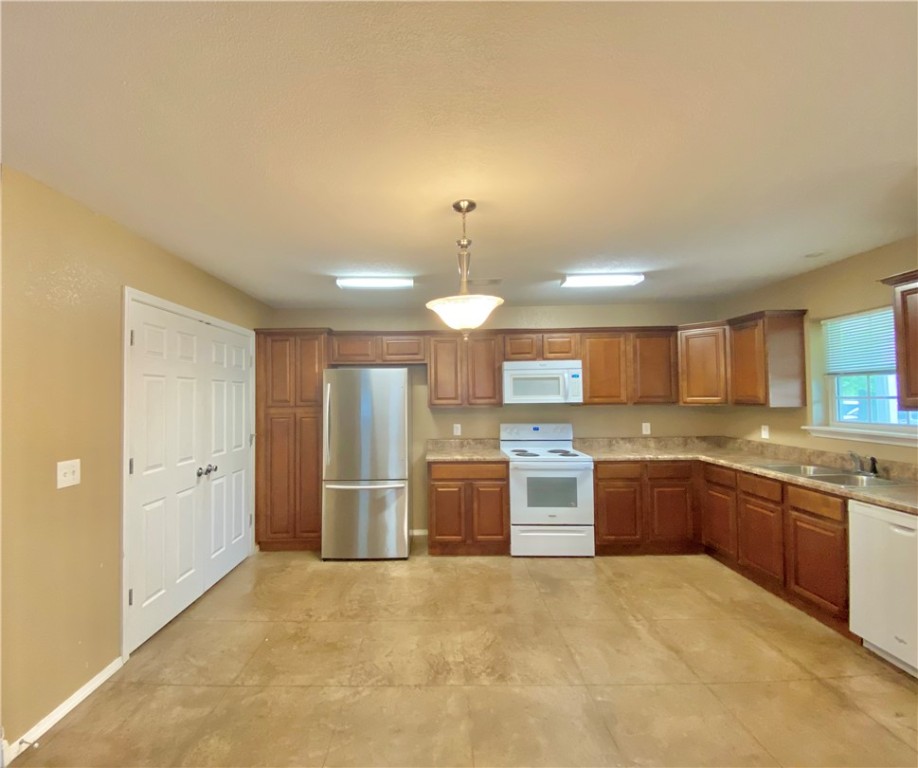 Durham Place Bentonville - Residential