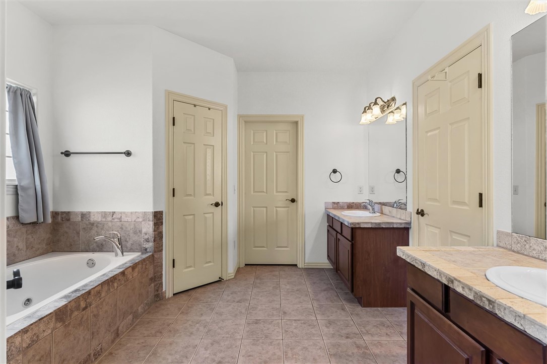 Windwood Sub Ph 4 Bentonville - Residential