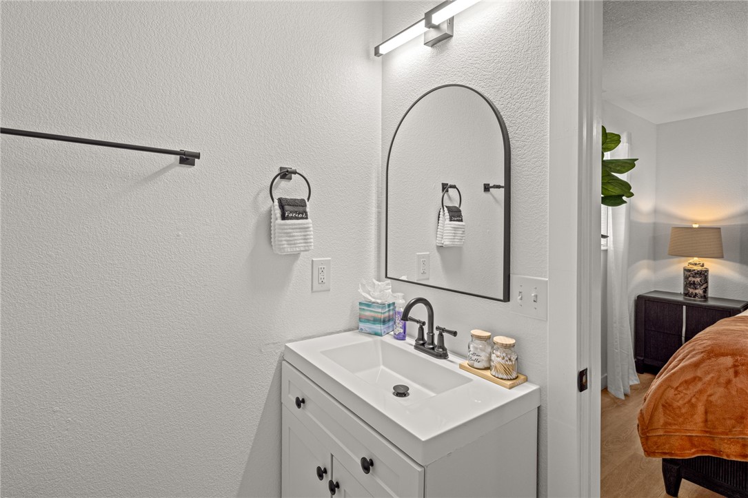 TJ Hollands SUB-Bentonville - Residential