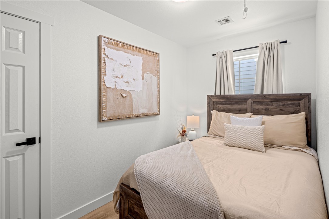 TJ Hollands SUB-Bentonville - Residential