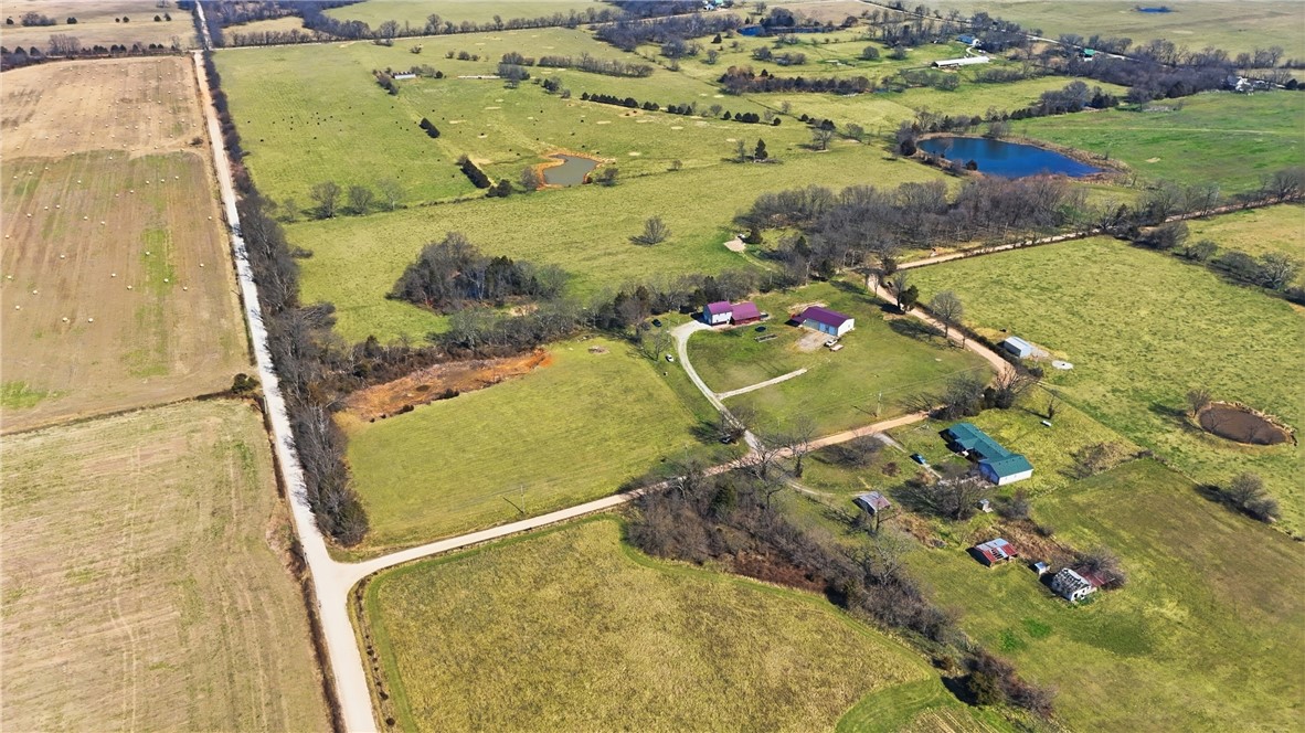 8586 Farm Road 2230 - Photo 2