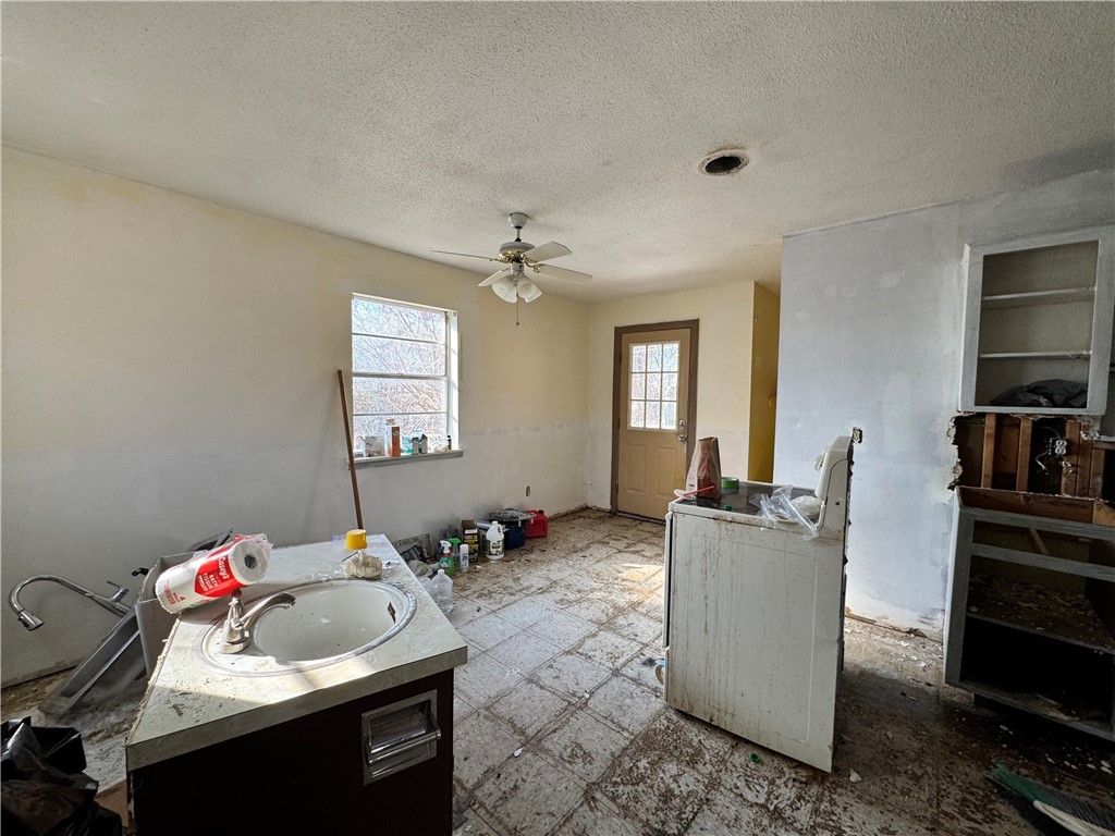 WOODLAND HEIGHTS III - Residential