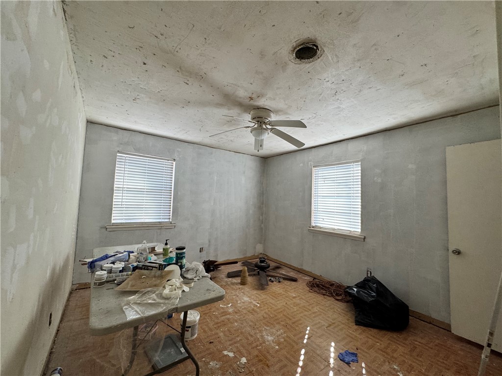 WOODLAND HEIGHTS III - Residential