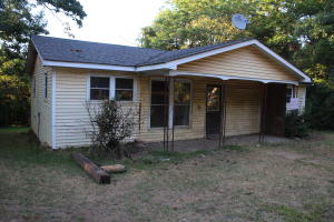 Selling AS-IS. 3 Bedroom 1 bath on 2 acres. House in need of repairs. Do not enter without real estate agent.