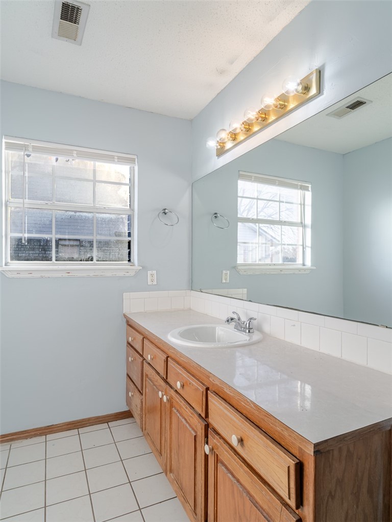 Walnut Valley Sub Bentonville - Residential Lease