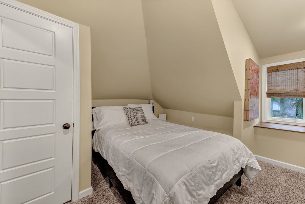 W A Burks Add Bentonville - Residential Lease