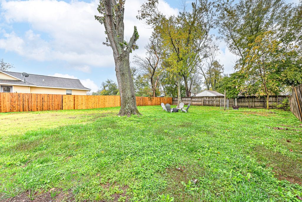 W A Burks Add Bentonville - Residential Lease