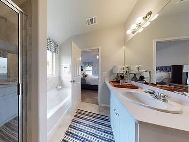 WALNUT HILL SUB PH IV-PEA RIDGE - Residential