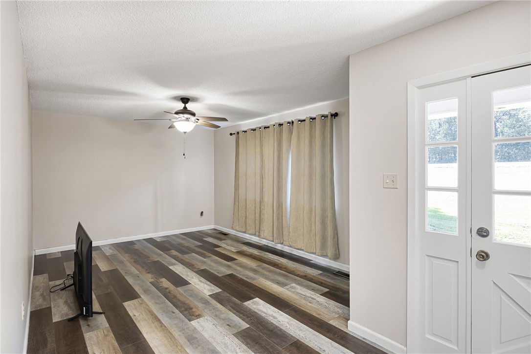 Jenkins Lakefront Pines - Residential