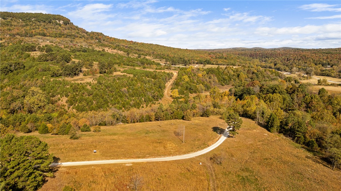 Round Mountain Estates - Land