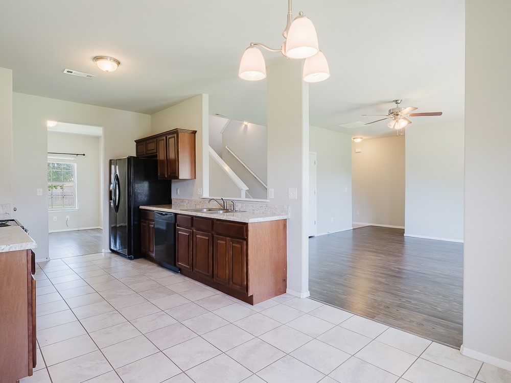 Lakewood Sub Ph Iii Lowell - Residential