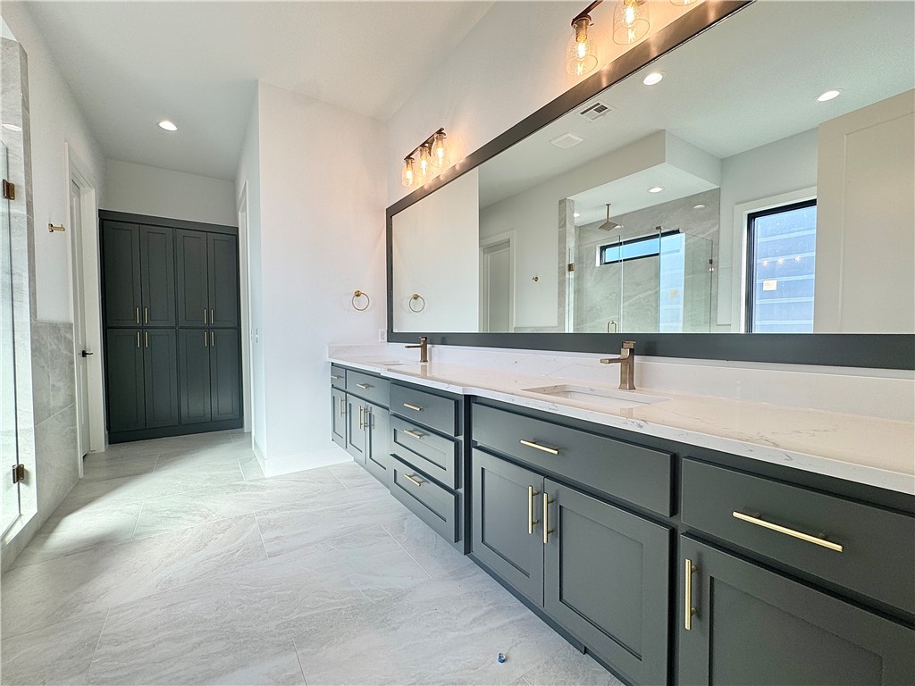 Big Sky - Residential