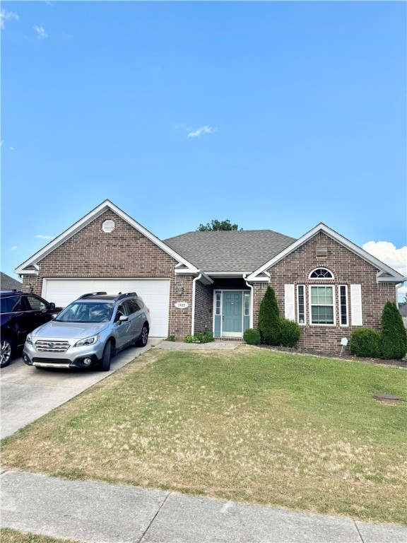 Welcome to your spacious and charming 3-bed, 2-bath home in Fayetteville, AR! Conveniently located just a short drive to U of A and right off Weddington, this beautiful house offers a large living area perfect for entertaining guests and cozy nights in. Each of the three bedrooms is generously sized, providing ample space for relaxation and privacy. With modern amenities and a welcoming atmosphere, this home is ideal for students, families, or anyone looking to enjoy the best of Fayetteville living. Don't miss out on the opportunity to make this wonderful property your new home sweet home!