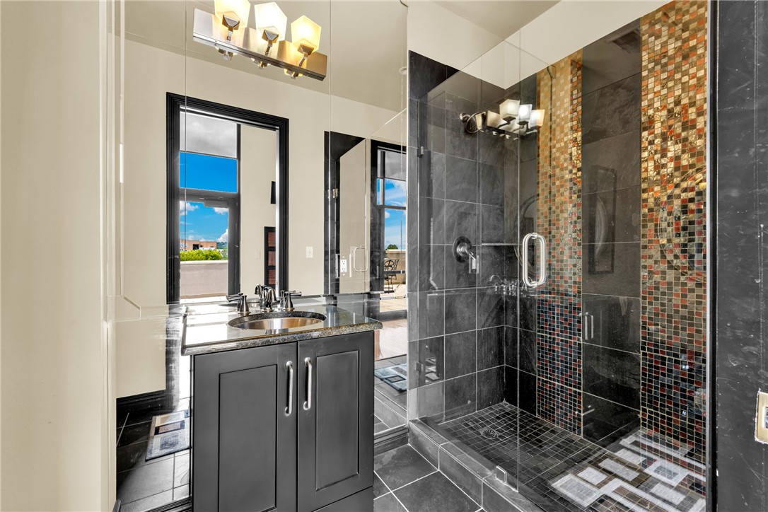 LEGACY BUILDING (THE) - HPR - Residential