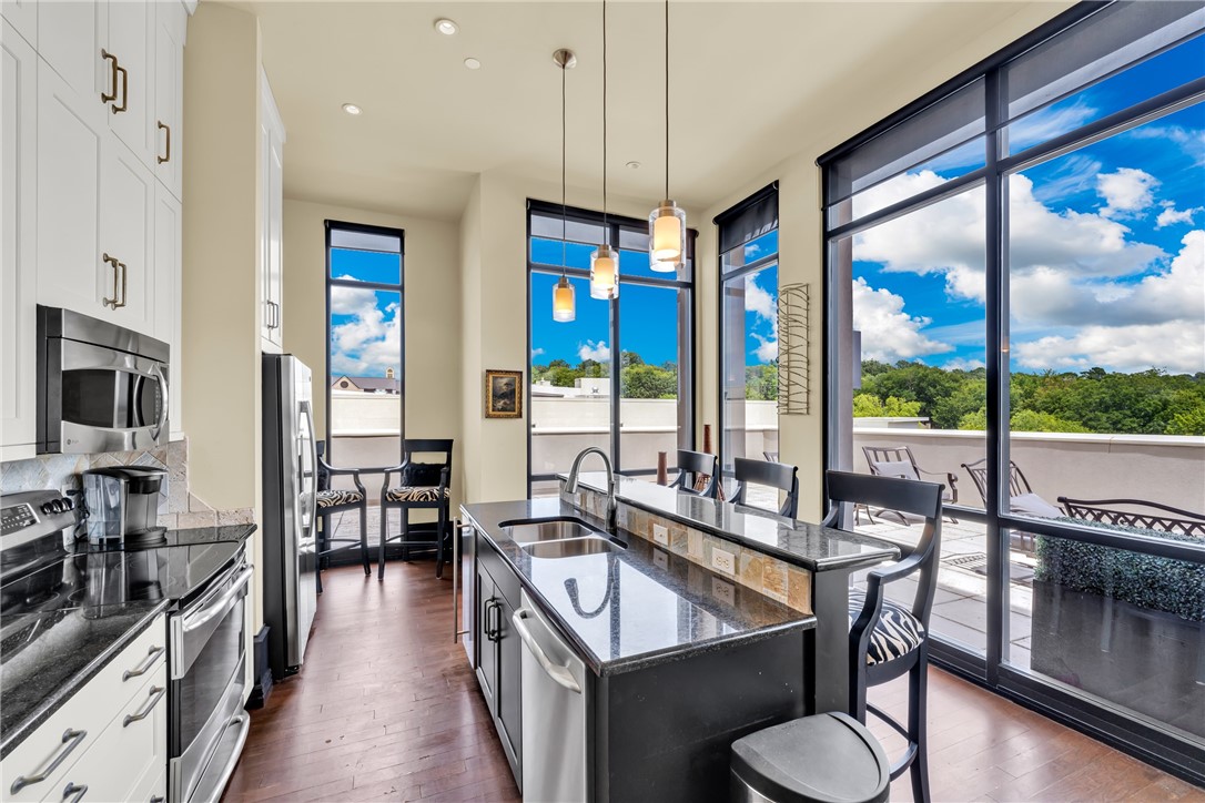 LEGACY BUILDING (THE) - HPR - Residential