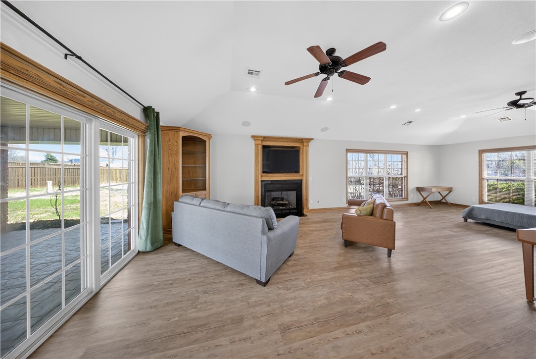 McClain Ridge At Woods Creek Bentonville - Residential