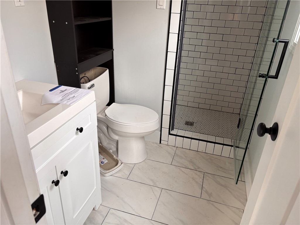 Thunderbird Third - Residential