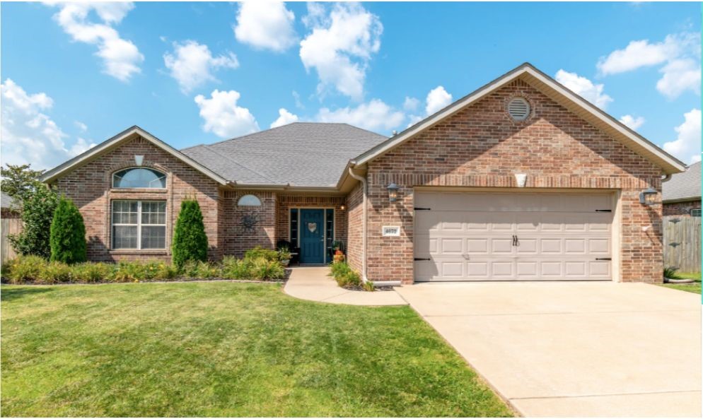 Wonderful split floor plan home with 3 bedrooms and 2 bathrooms. Granite countertops, large living room, eat-in kitchen, walk-in closets and a spacious living room. This all brick home also includes a comfy covered back porch and a fully fenced yard that is minutes from HWY 49. 22 month lease minimum. Schedule your tour today!