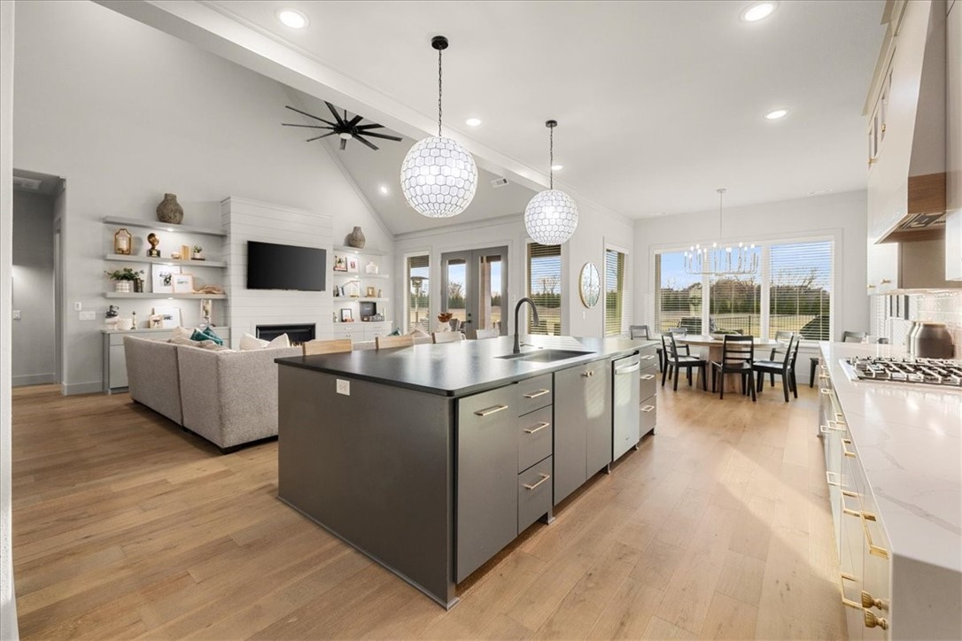 Shadow Valley Ph 10 Rogers - Residential