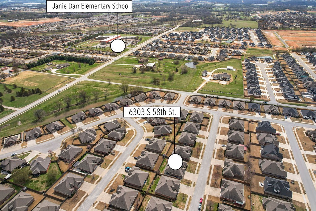 Iveys Ph I, The Rogers - Residential