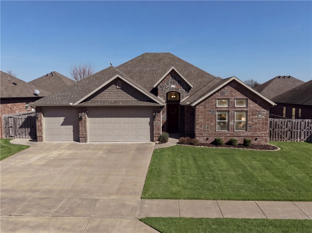 Iveys Ph I, The Rogers - Residential